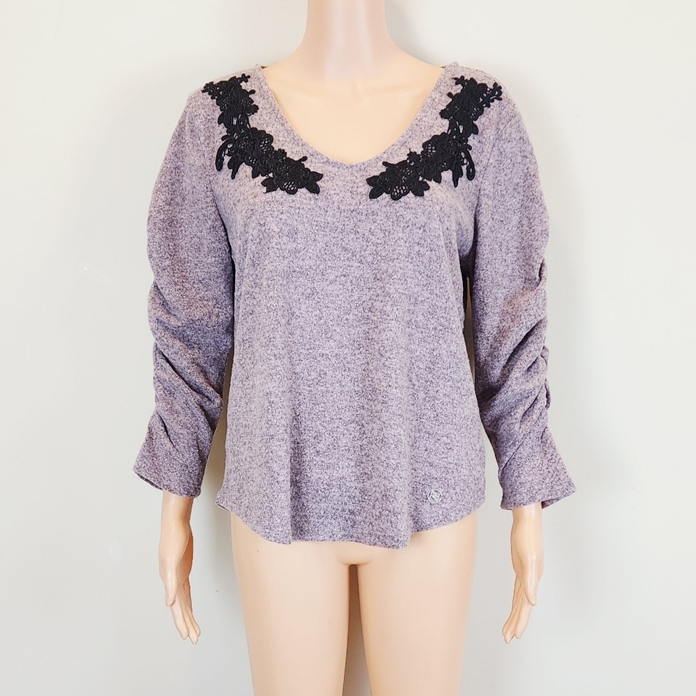 Adrienne Vittadini 3/4 Ruched Sleeve Sweater